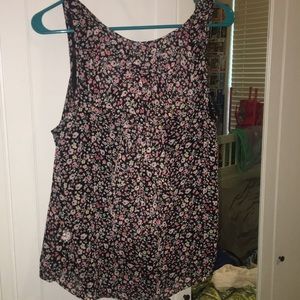 Lauren Conrad Tank shirt